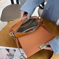 Bolsa de Couro Feminina - Dominique™